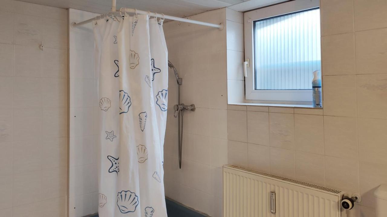 Wu01 - 75M2 - Single Beds - Comfortable Apartment - Wuppertal Extérieur photo